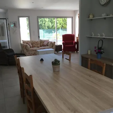 Nyaraló Chez Flos *